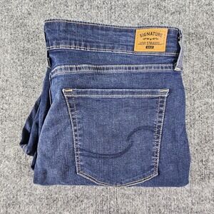 Signature by Levi Strauss Women 16M Totally Shaping Straight Leg Jeans Dark Wash